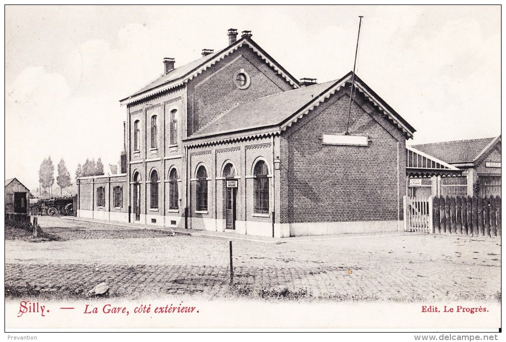 SILLY - La Gare, Côté Extérieur - Silly