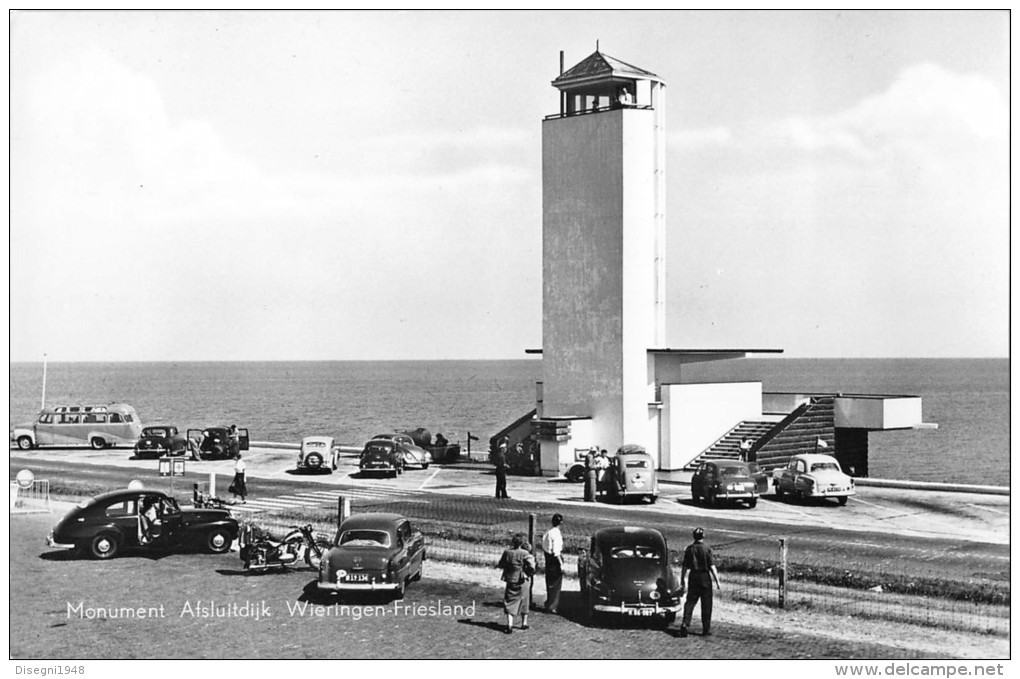 05055 "OLANDA - MONUMENT  AFSLUITDIJK - WIERINGEN FRIESLAND" ANIMATA, AUTO ANNI '50. CART. POST. ORIG. NON SPEDITA - Den Oever (& Afsluitdijk)