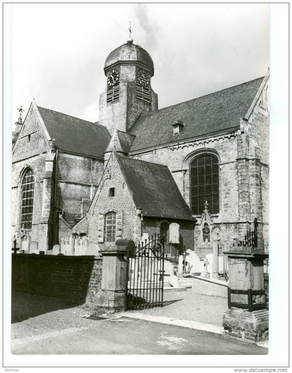 Ninove - MEERBEKE - Achterkant Kerk - Ninove