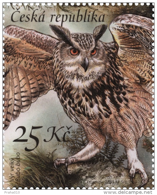 Czech Rep. / Stamps (2015) 0856: Nature Protection - Owls (Bubo Bubo); Painter: Jaromir & Libuse Knotkovi - Unused Stamps