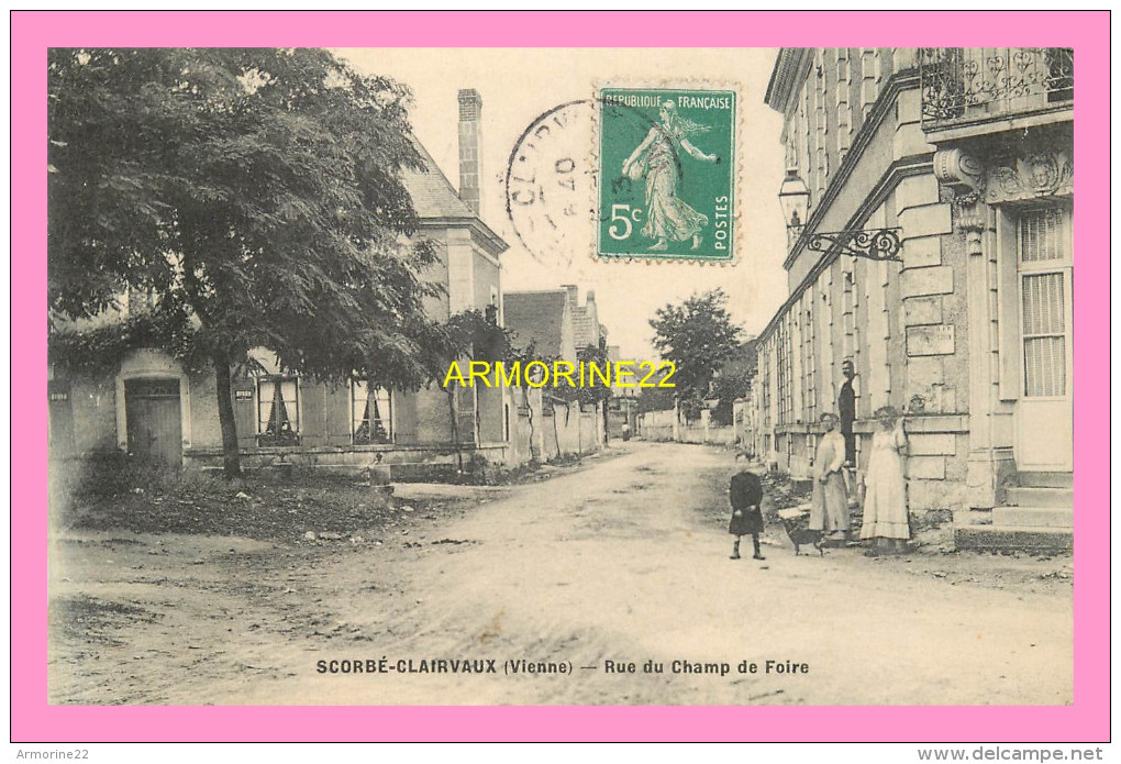 CPA  SCORBE CLAIRVAUX  Rue Du Champ De Foire - Scorbe Clairvaux