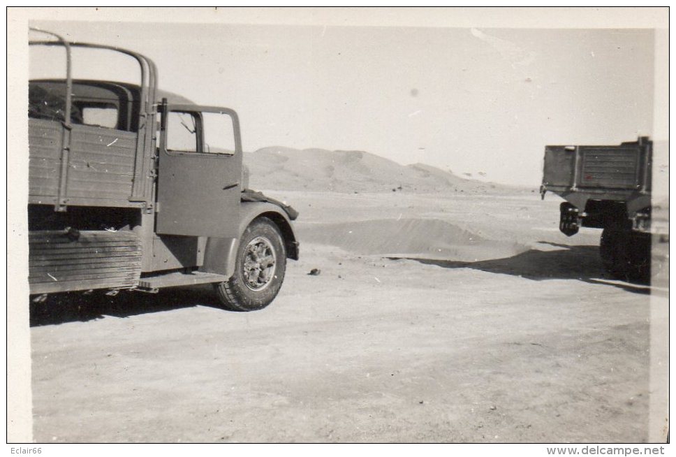 CAMION BERLIET SAHARIENS CHAUFFEURS Année Entre 1957et1960 Camions Sur La Piste  (8) - LKW