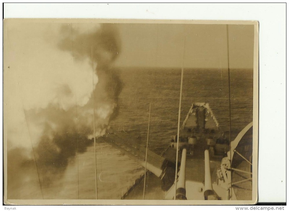 UNITED STATES   --  ORIGINAL PHOTO  -- SHIP  --   GARDINERS BAY ( AVP - 39 )   --  IN SHANGHAI, 1946 --  16 Cm X 11,5 Cm - Boten