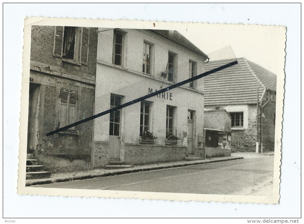Photo :   écrit  Verso :   Marolles  - Mairie - Marolles En Brie