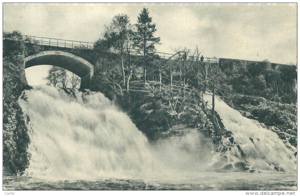 COO - Vue Générale De La Cascade - Trois-Ponts