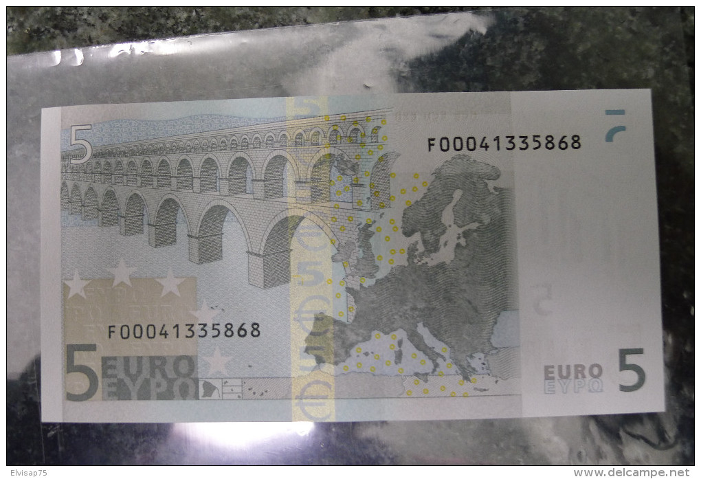 5 EURO MALTA E009C1 Trichet UNC - 5 Euro