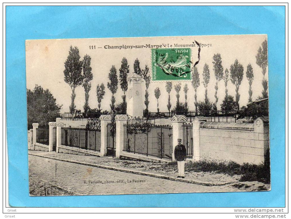 Champigny Sur Marne-le Monument 1870-71-gardien En Uniforme à L'entrée -a Voyagé 1905-édition Paciolle - Champigny