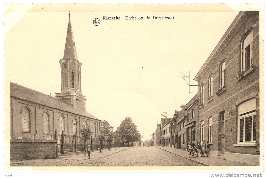 Kemzeke : Zicht Op De Dorpstraat ( Met Kerk ) - Stekene