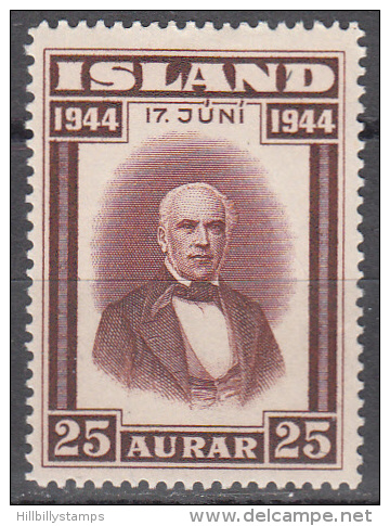 Iceland    Scott No.  241    Unused Hinged      Year  1944 - Ungebraucht