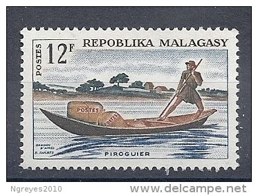 140016095  MADAGASCAR  YVERT   Nº   410/411/412/413/414/415  **/MNH - Madagascar (1960-...)