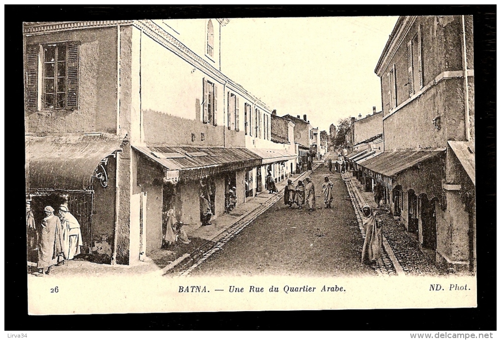 CPA ANCIENNE-ALGÉRIE- BATNA- UNE RUE DU QUARTIER ARABE- BELLE ANIMATION- COMMERCES- - Batna