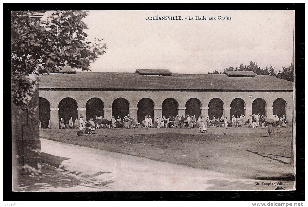 CPA ANCIENNE- ALGÉRIE- ORLÉANVILLE- LA HALLE AUX GRAINS- BELLE ANIMATION- GROS PLAN - Chlef (Orléansville)