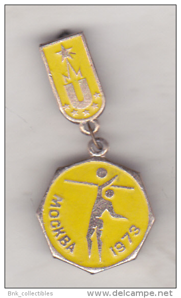 USSR Russia Old Sport Pin Badge - Universiade Moskow 1973 - Volleyball - Pallavolo