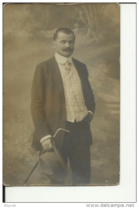 GENTLEMAN   --  CROATIA, ZAGREB  --  1909  --  ORIGINAL  PHOTO   --   PC FORMAT - Anonyme Personen