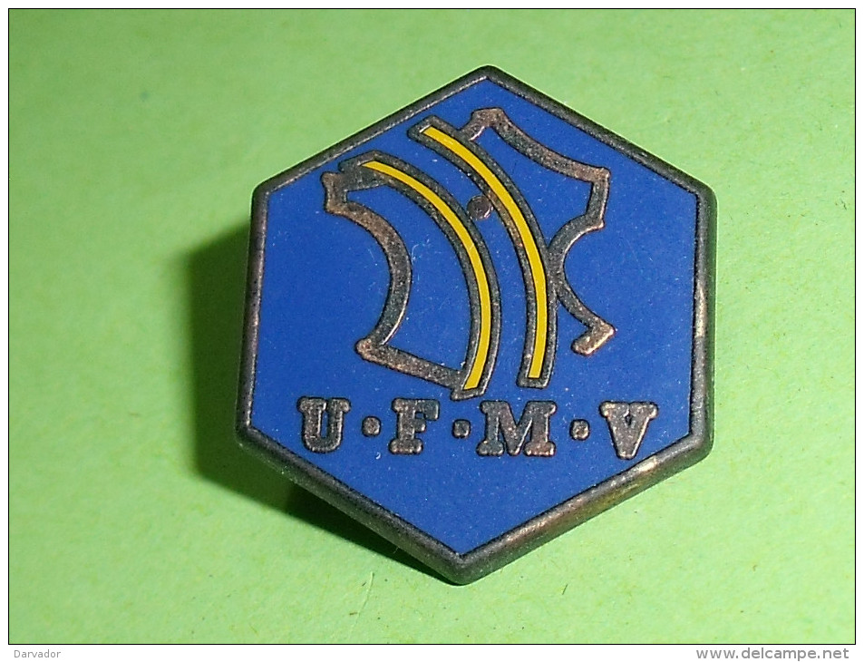 Pin's / Associations : U.F.M.V     TB1(4a) - Associations