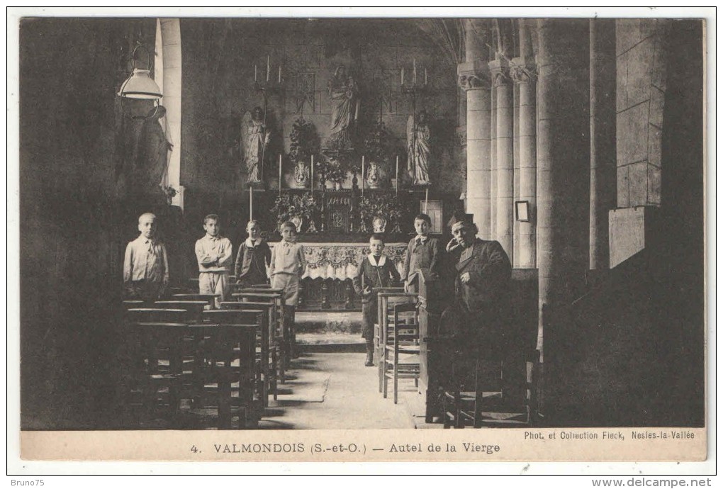 95 - VALMONDOIS - Autel De La Vierge - Fleck 4 - Valmondois