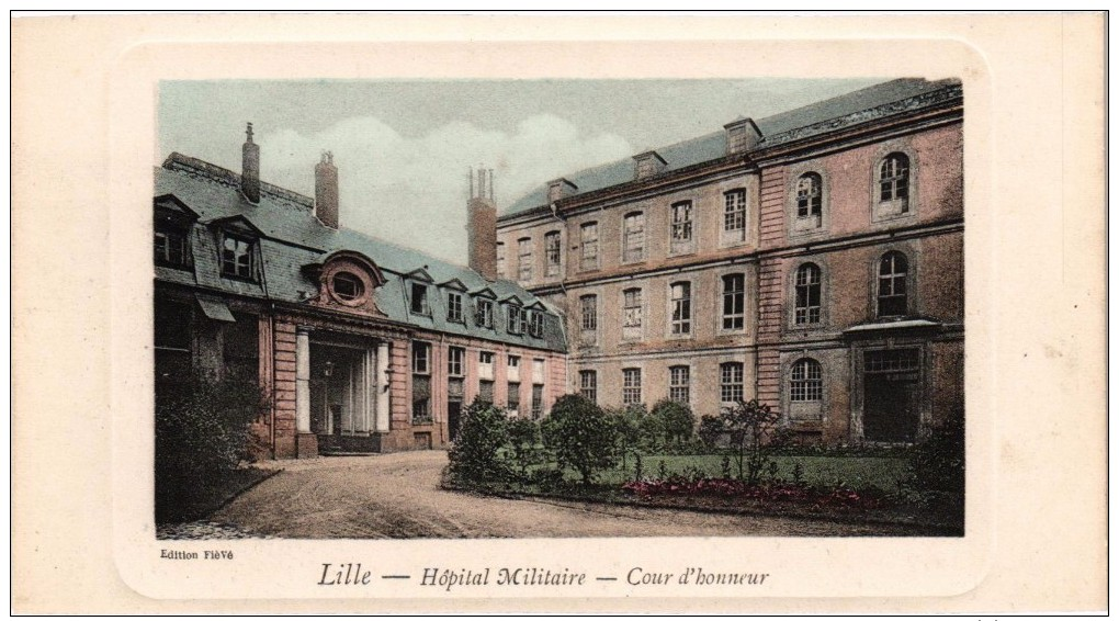 Très Très Rare - Très Bon état - LILLE (59) Carte Format 14 X 7,7 - L'Hôpital Militaire - Cour D'honneur - Lille