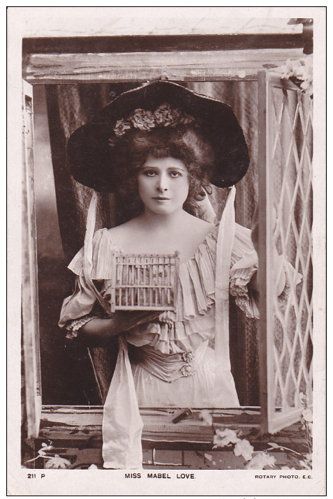 RP: Actress Miss Mabel Love Holding A Bird Cage , 00-10s - Théâtre