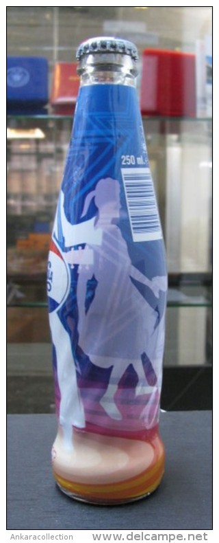 AC - PEPSI COLA - 1950s SHRINK WRAPPED EMPTY GLASS BOTTLE & CROWN CAP 250 Ml FROM TURKEY - Soda