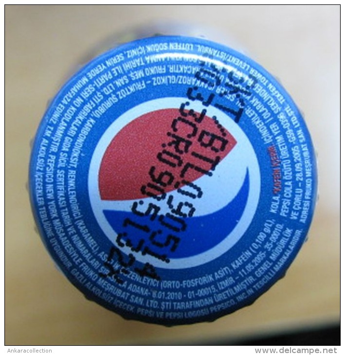 AC - PEPSI COLA - DOORS GROUP ISTANBUL SHRINK WRAPPED EMPTY GLASS BOTTLE & CROWN CAP 250 Ml FROM TURKEY - Soda