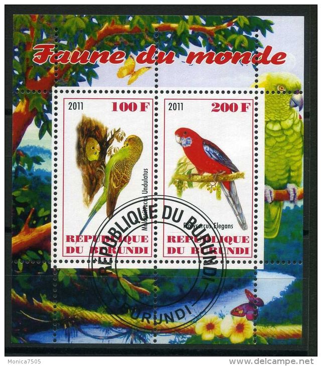 BURUNDI ( MINI-FEUILLET 2011 ) : FAUNE  DU  MONDE , FEUILLET  DE  DEUX  TIMBRES  OBLITERES , A VOIR . - Gebraucht