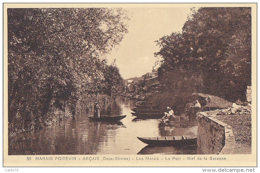 Arçais Le Marais Poitevin 79 - Port Marais Et Bief De La Garenne - Autres & Non Classés