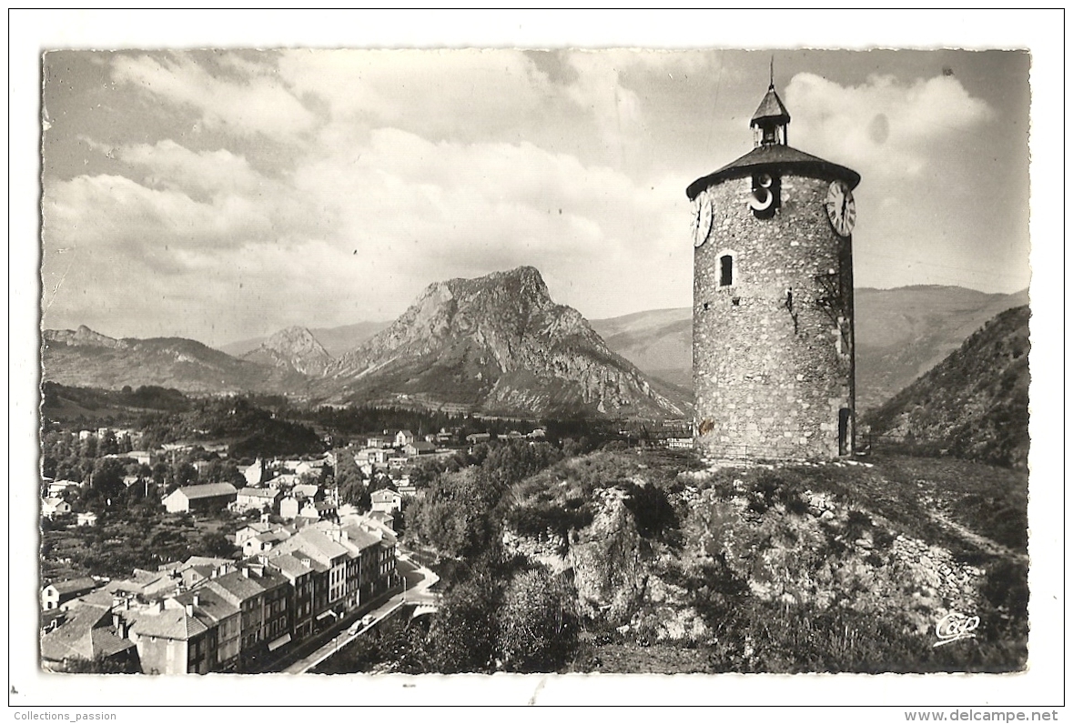 Cp, 09, Tarascon-sur-Ariège, La Tour De Castella, La Ville Et Le Roc De Sedour, Voyagée 1961 - Autres & Non Classés