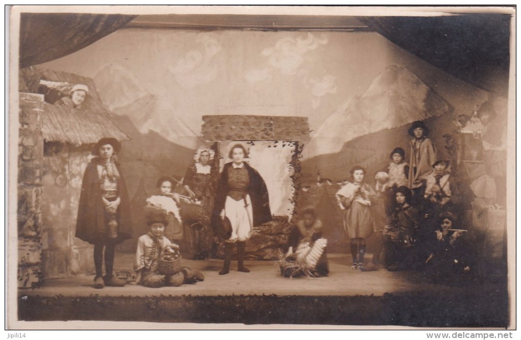 CARTE PHOTO SCENE DE THEATRE ENFANTS - Theater