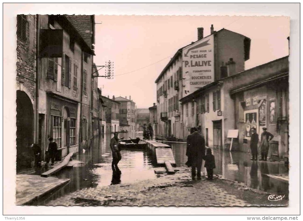 71 MACON / INONDATIONS DE 1955 Rue De La Republique - Macon