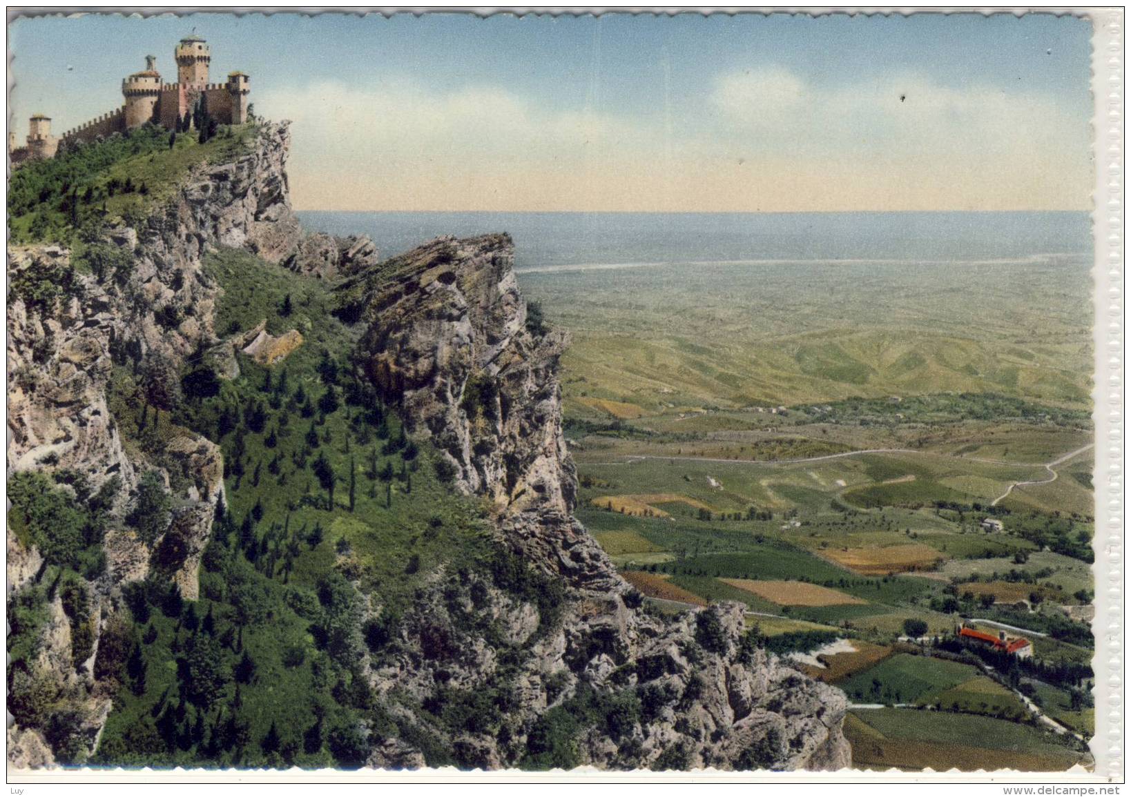 SAN MARINO - La Seconda Torre E Vallata Del Marecchia,  Nice Stamp W. Bike - Saint-Marin