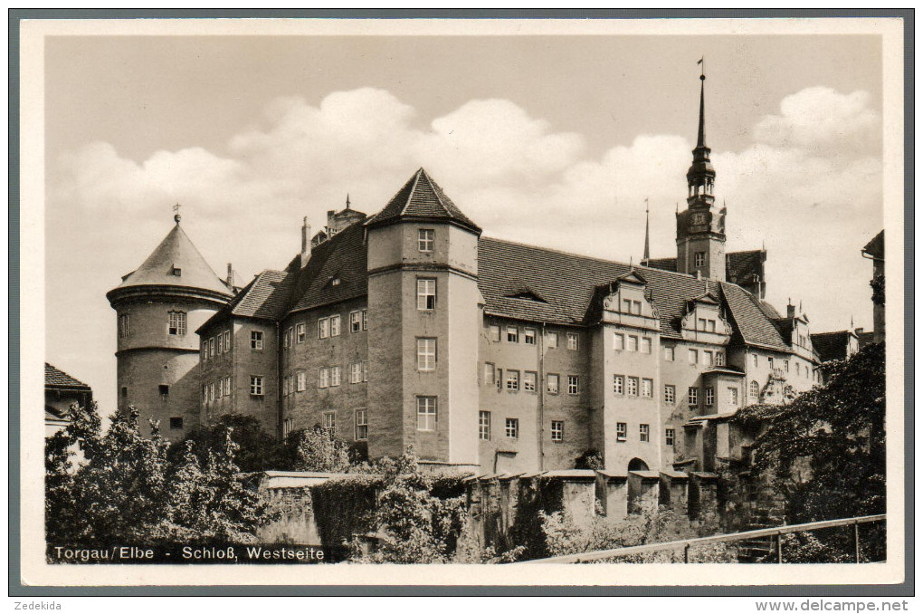 2097 - Ohne Porto - Alte Foto Ansichtskarte - Torgau Schloß Hartenfels  N. Gel Schöning TOP - Torgau