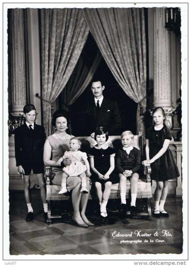 Carte Photo  Famille  Ducale - Famiglia Reale