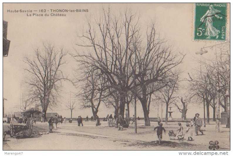 CPA:Thonon:La Place Du Château - Thonon-les-Bains