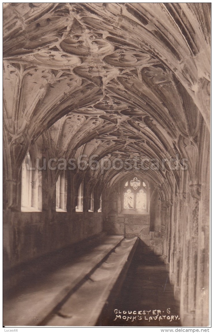 Gloucester Cathedral Monk's Lavatory - Gloucester