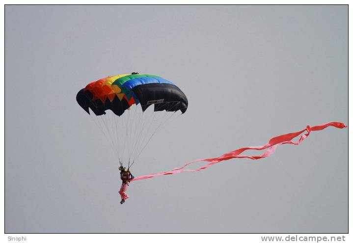 12A -059   @  Parachute,  Parachutting Fallschirm Paracaidismo   ( Postal Stationery, -Articles Postaux -Postsache F - Paracadutismo