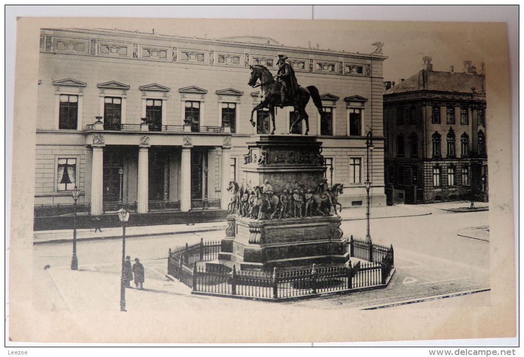 Carte Postale DENKMAL FRIEDRICHS DES GROSSEN UND PALIS KAISER WILHELM - Friedrichshain