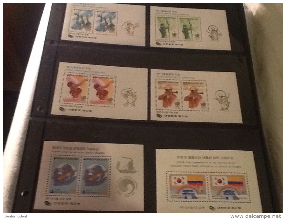 DPR Korea, Ghana, Micronesia, Iran, Zimbabwe Miniature Sheets - Collections (without Album)
