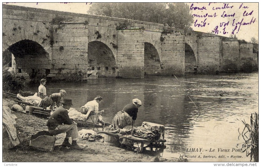 78 LIMAY Le Vieux Pont  Animée,Laveuses - Limay