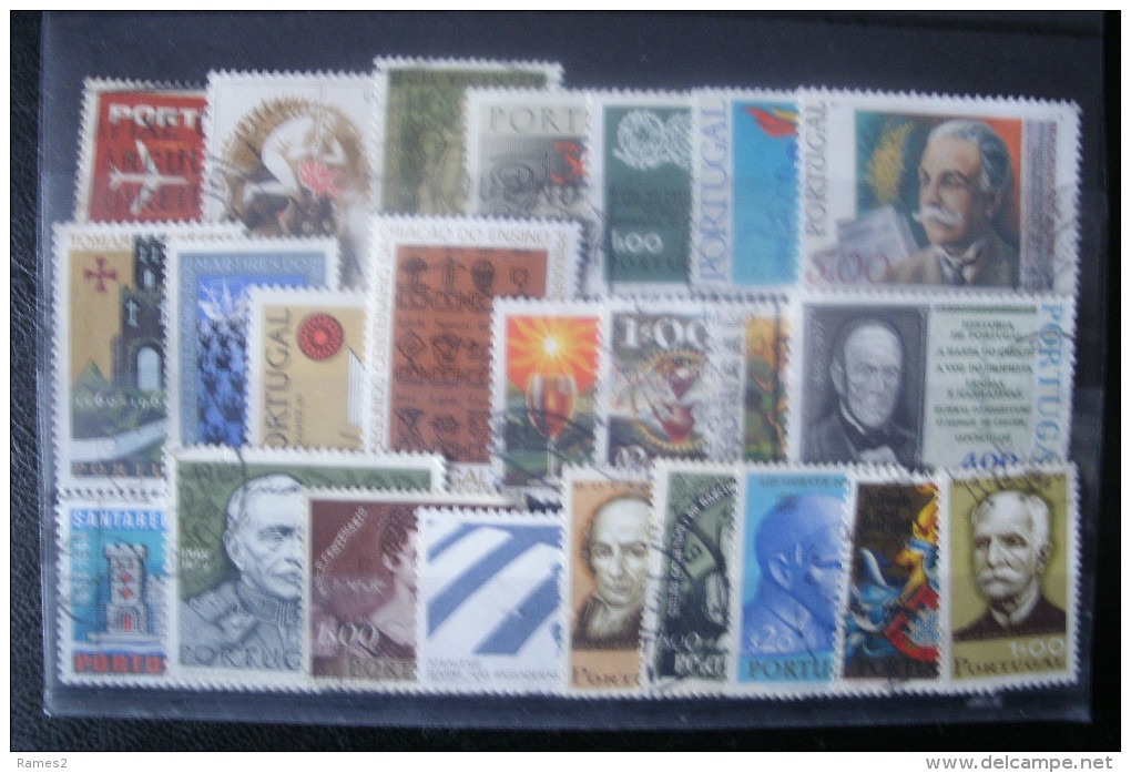 Timbres Du Portugal    Lot   N° 20 - Collections