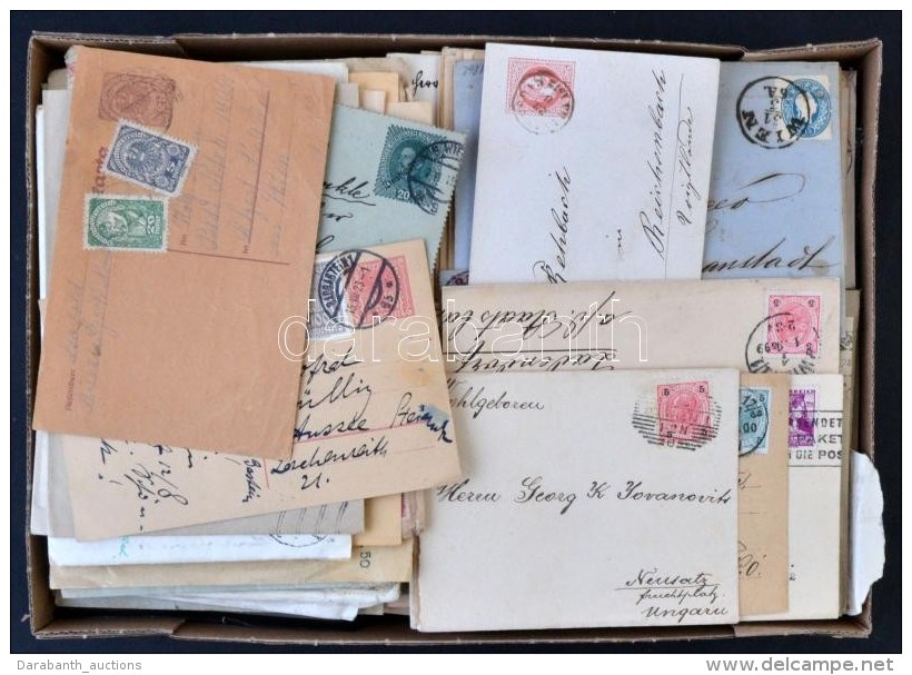Ausztria ~1860-tól Közel 450 Db Küldemény Kartondobozban / Austria 450 Covers, Postcards ... - Other & Unclassified