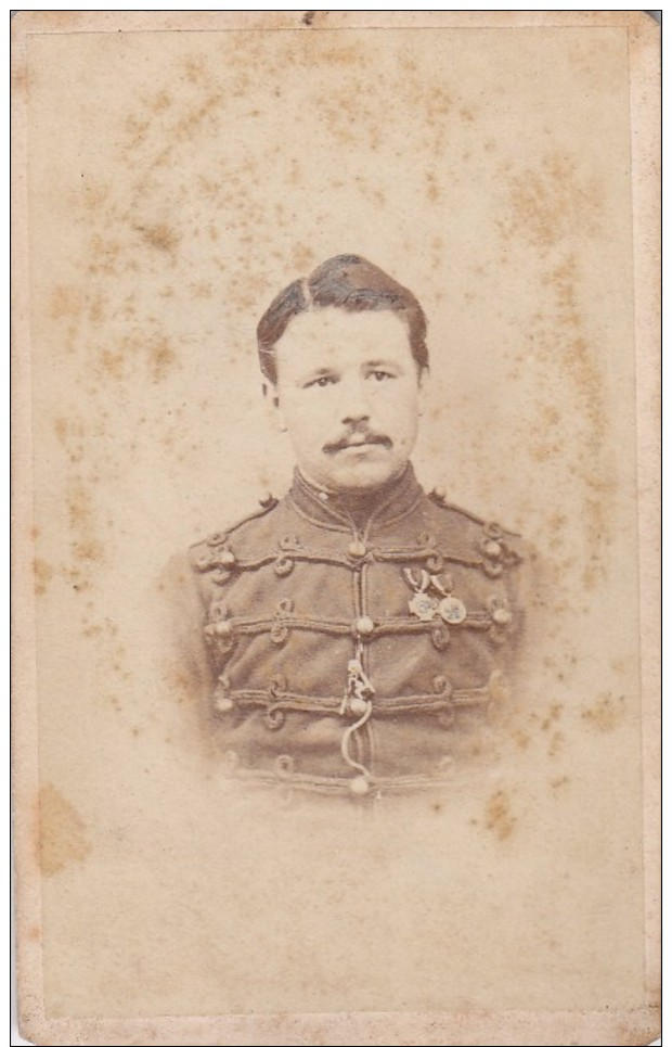 CDV Foto Husar Soldat Holland Niederlande Harderwijk Orden Abzeichen Um 1865-1870 - Oorlog, Militair