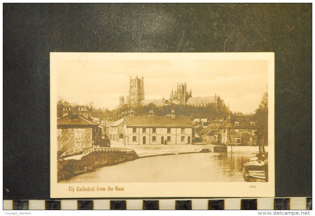 CP,  Royaume Uni, Angleterre, ELY Cathedral From The Ouse N°4064 Valentine's Series - Ely