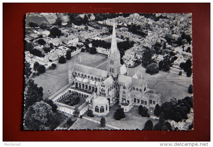 SALISBURY Cathedral - Salisbury