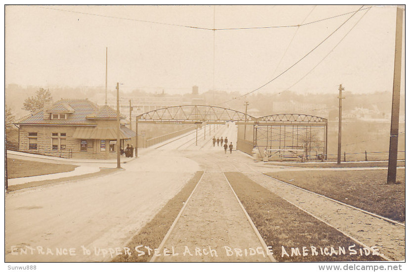 Entrance To Upper Steel Arch Bridge, American Side (animation) - Chutes Du Niagara