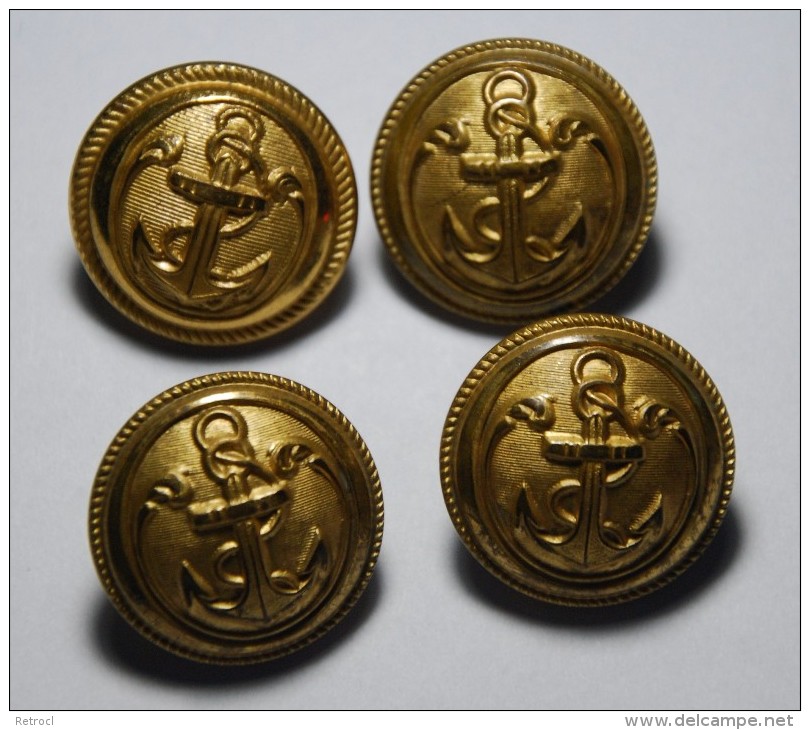 Lot Of 4 Bottons - M.D. PARIS And Unknown Mark - 25 Mm Diameter - Buttons