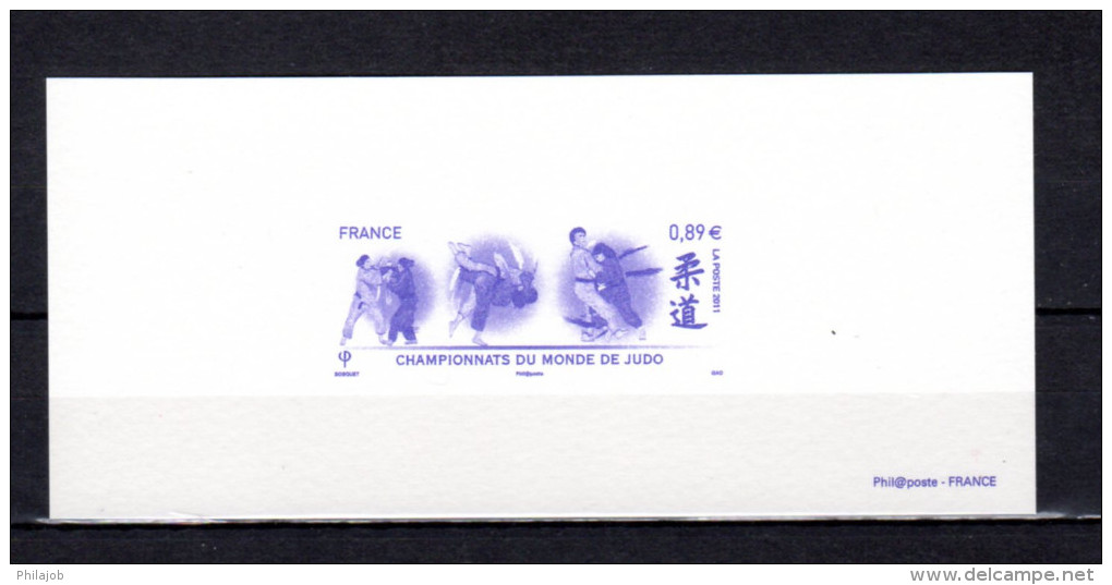 FRANCE 2011 : Gravure Officielle " CHAMPIONNATS DU MONDE DE JUDO 2011 A PARIS BERCY "  N° YT 4574. Parfait état - Judo