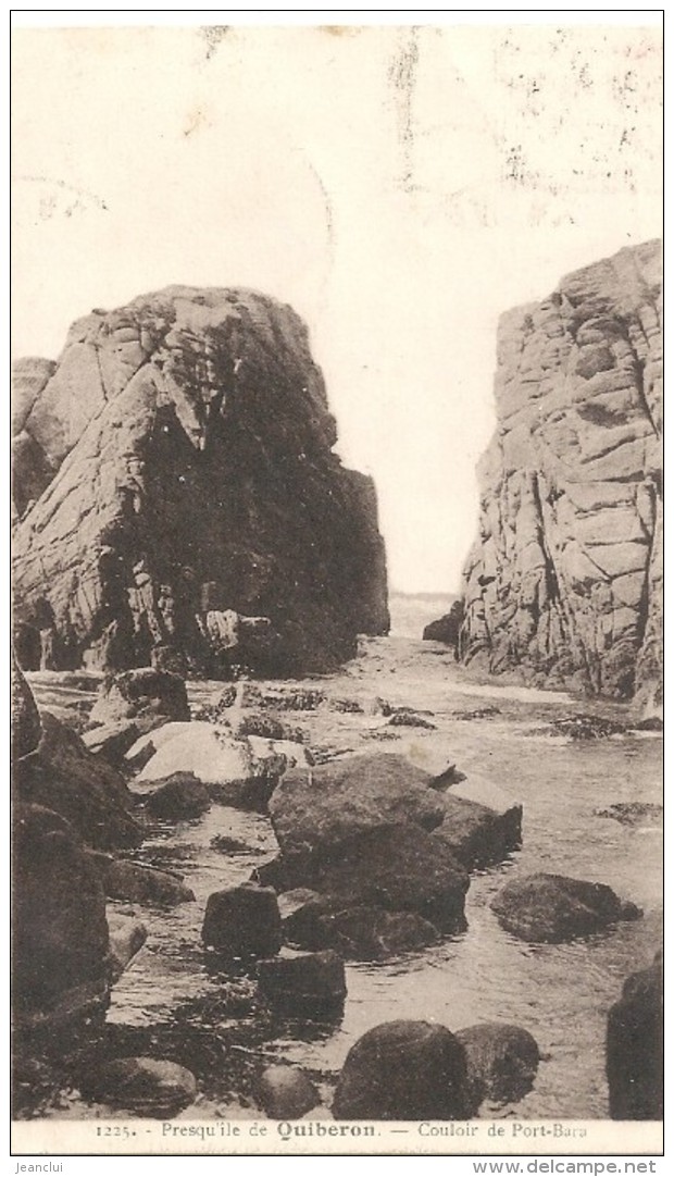 .1225. PRESQU'ILE DE QUIBERON . COULOIR DE PORT-BARA -BEL OBLIT DE " QUIBERON ".... 2 SCANES - Quiberon