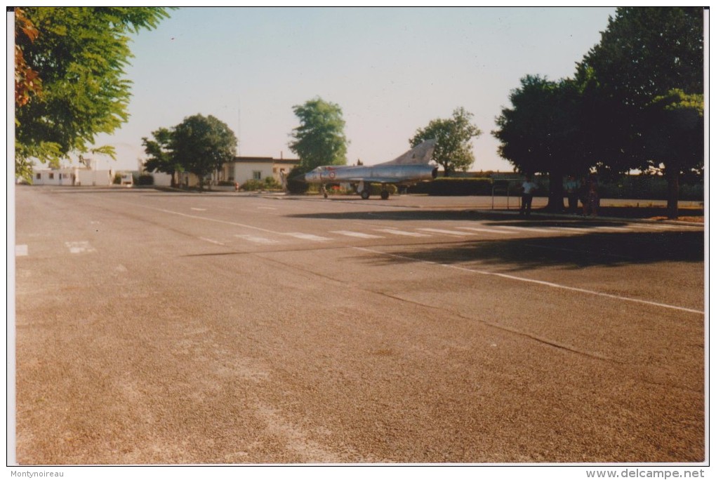 Vieux  Papier :  Photo  1992  :  Avion , Soldat , Base   ,sainte  Le  Château  (  Rosalie) - Ohne Zuordnung