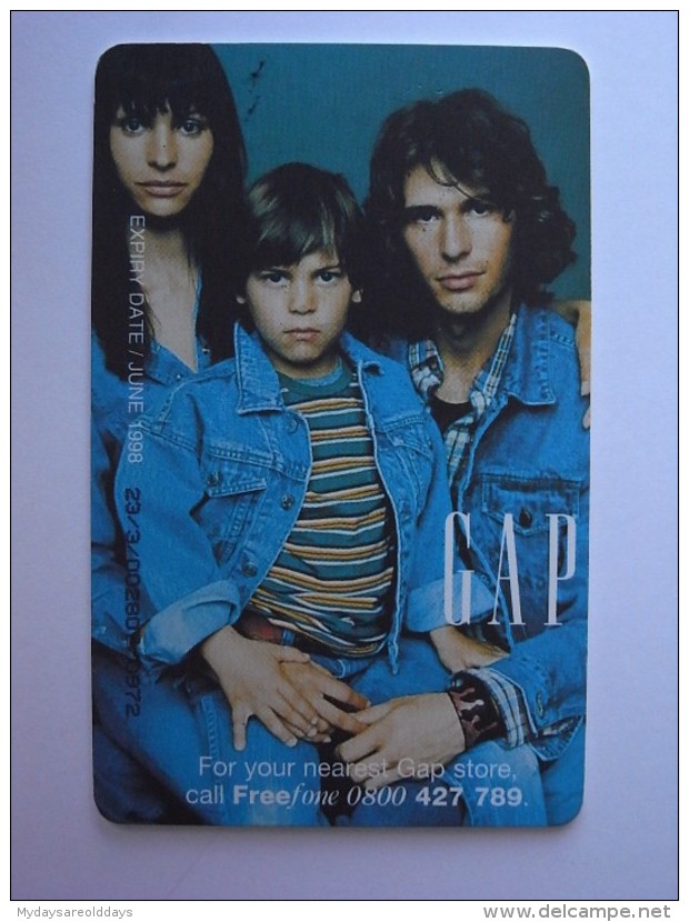 1 Phonecard Telecom - United Kingdom - Gap Baby (2 Scans) - Autres & Non Classés