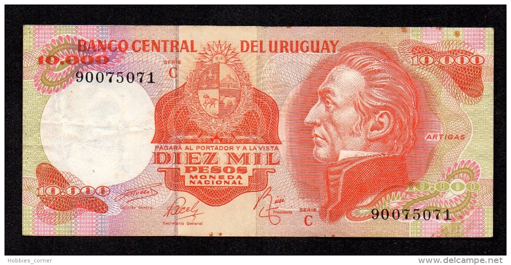 HC - ND (1974) URUGUAY 10.000 PESOS SERIE C -  REPLACEMENT - Uruguay